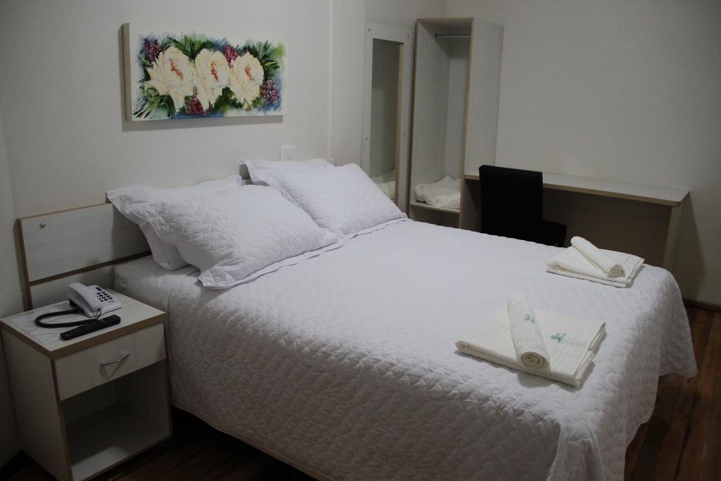 Hotel Monet Erechim Rum bild